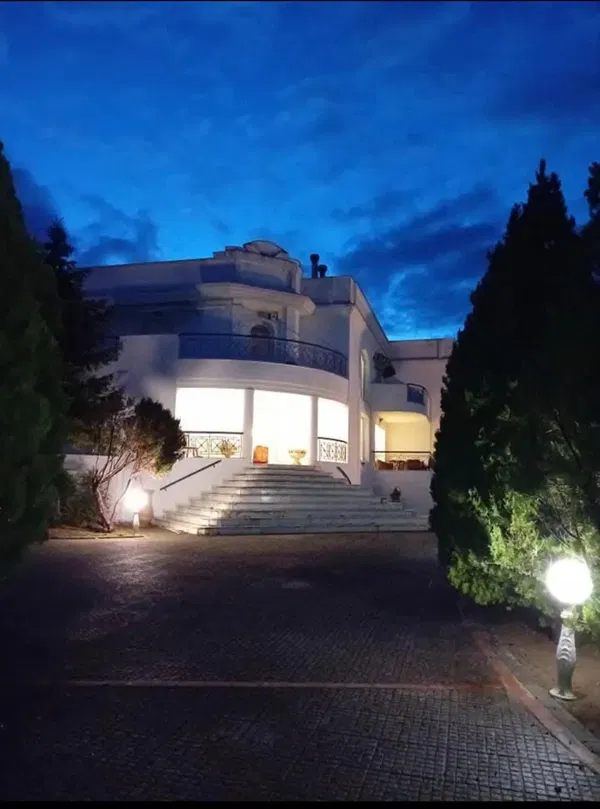 Villa with Four Bedrooms for Sale in Thermi, Thessaloniki — photo 3
