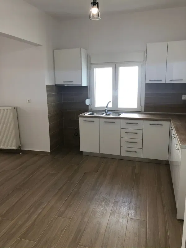 Two-Bedroom Renovated Apartment for Sale in Center Thessaloniki, Thessaloniki — photo 5