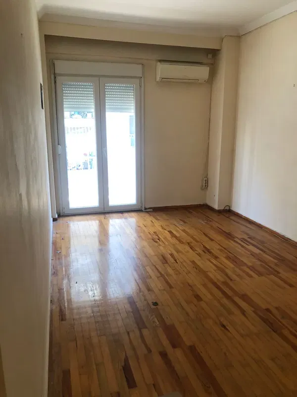60 m² Apartment with One Bedrooms for Sale in Triandria Thessaloniki, Thessaloniki — photo 3
