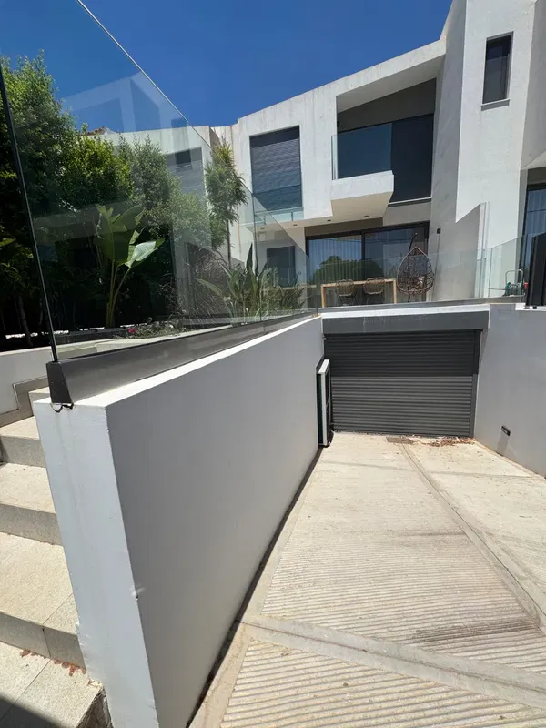 Sea-View Three-Bedroom Villa for Sale in Vari - Varkiza, Athens Southern suburbs — photo 2