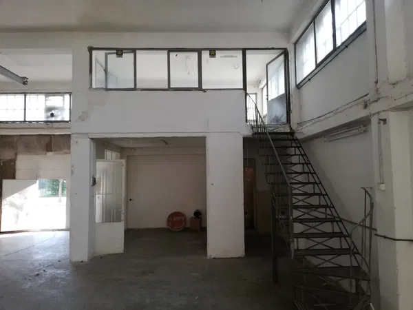 1127 m² Building for Sale in Agios Ioannis Renti, Piraeus — photo 3