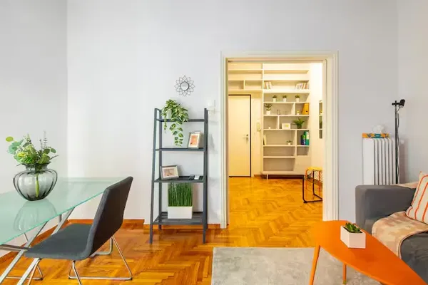 Renovated 52 m² Apartment with One Bedrooms for Sale in Pagrati, Athens Center — photo 3