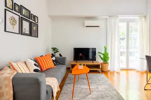 Renovated 52 m² Apartment with One Bedrooms for Sale in Pagrati, Athens Center — photo 4