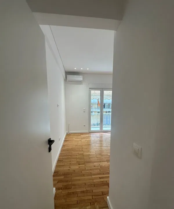67 m² Renovated Two-Bedroom Apartment for Sale in Pagrati, Athens Center — photo 3