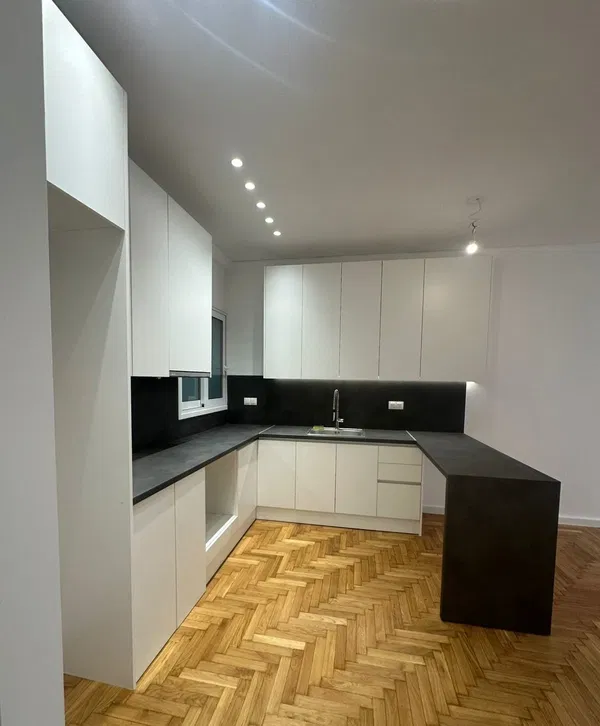 67 m² Renovated Two-Bedroom Apartment for Sale in Pagrati, Athens Center — photo 5