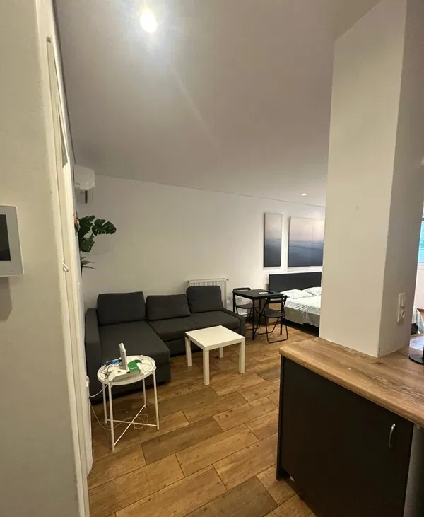 42 m² One-Bedroom Apartment for Sale in Kolonaki - Lycabettus, Athens Center — photo 2