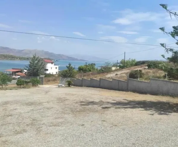 One-Bedroom Renovated Villa for Sale in Megara, Attica — photo 2