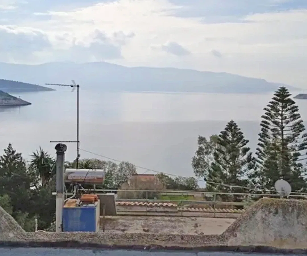 One-Bedroom Villa for Sale in Megara, Attica