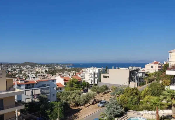 Sea-View 76 m² Apartment with Two Bedrooms for Sale in Voula, Athens Southern suburbs — photo 3