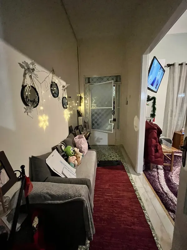 Renovated 42 m² Apartment with One Bedrooms for Sale in Kallipoli Piraeus, Piraeus — photo 3
