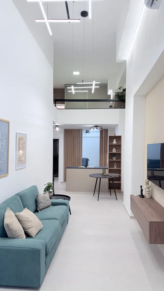 74 m² Renovated One-Bedroom Apartment for Sale in Piraeus