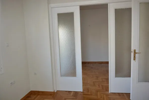 Two-Bedroom Apartment for Sale in Ampelokipoi, Athens Center with Alarm system — photo 4