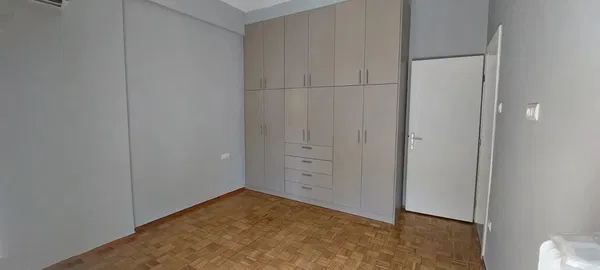 43 m² Renovated One-Bedroom Apartment for Sale in Goudi, Athens Center — photo 4
