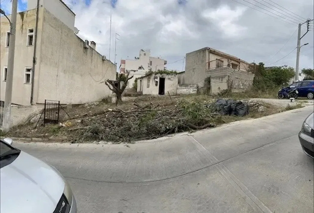 247 m² Plot of Land for Sale in Nikaia, Piraeus