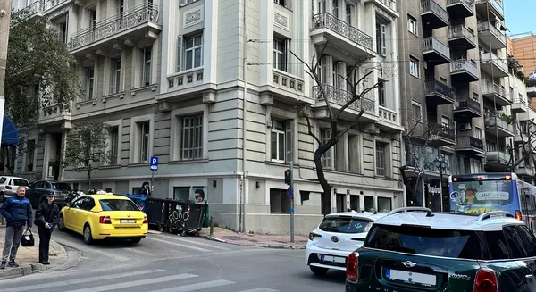 200 m² Commercial Space for Rent in Kolonaki - Lycabettus, Athens Center — photo 2