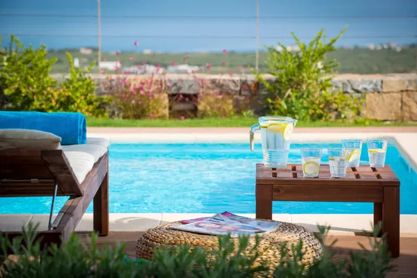Nine-Bedroom Seafront Villa for Sale in Hersonissos, Heraklion — photo 2