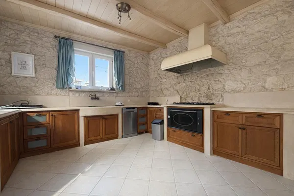 Four-Bedroom Villa for Sale in Tetrachori, Heraklion — photo 3