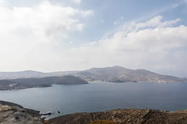 Two-Bedroom Renovated Villa for Sale in Mykonos, Cyclades — photo 3
