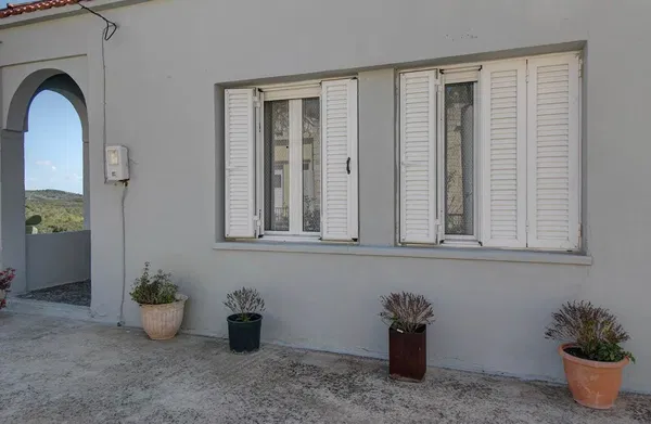 235 m² Villa with One Bedrooms for Sale in Kolymbari, Platanias — photo 3