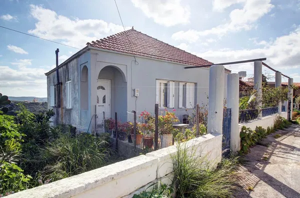 235 m² Villa with One Bedrooms for Sale in Kolymbari, Platanias — photo 2