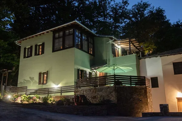 Four-Bedroom Villa for Sale in Pelion, Magnesia