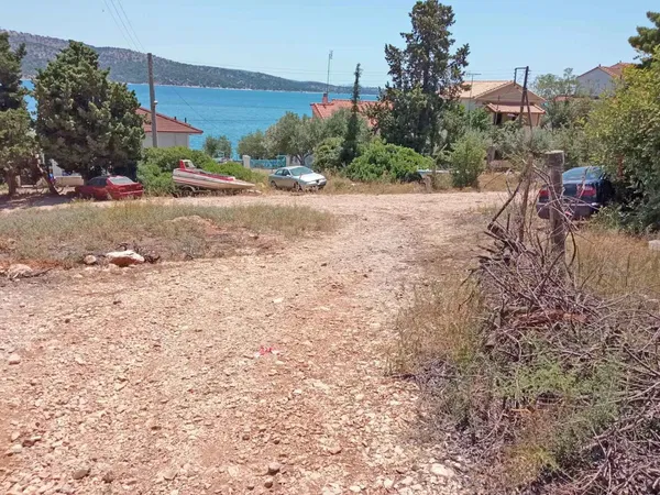 Sea-View 550 m² Plot of Land for Sale in Astakos, Aitoloakarnania — photo 5