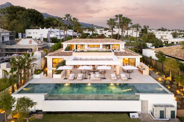 840 m² Villa with Six Bedrooms for Sale in Marbella, Spain