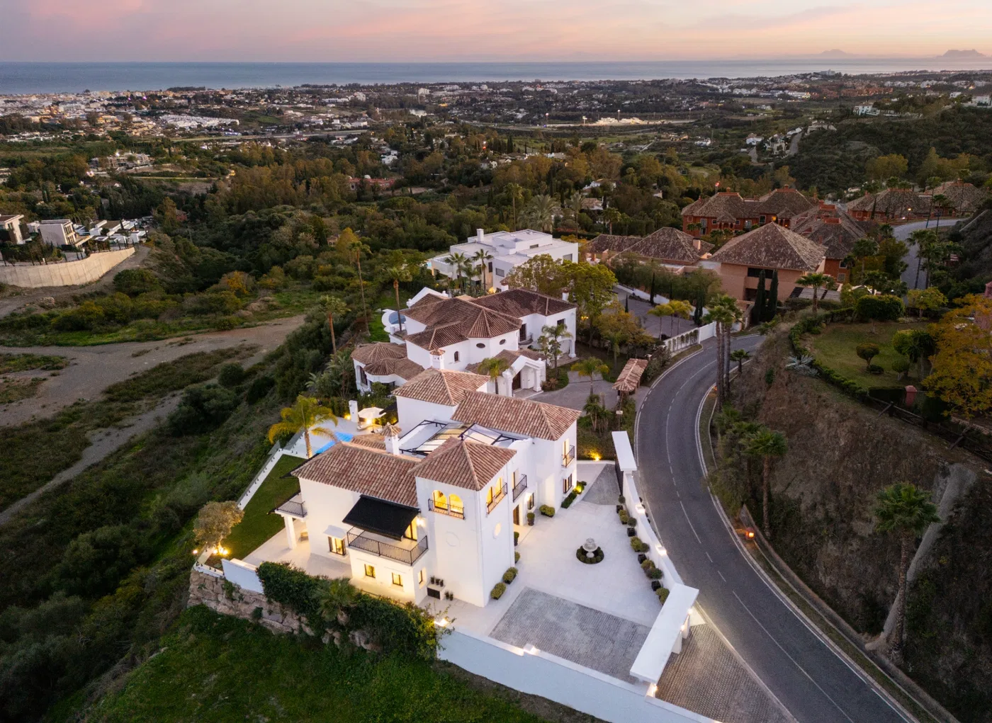 478 m² Villa with Five Bedrooms for Sale in Marbella, SPAIN
