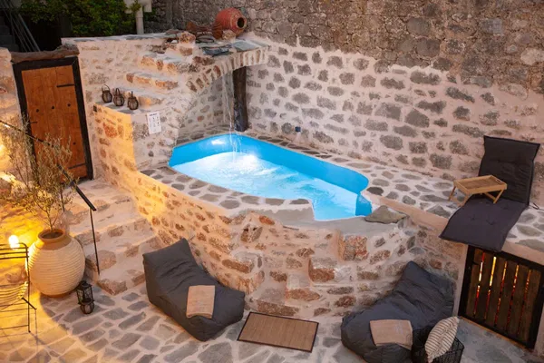 Two-Bedroom Villa for Sale in Mani, Lakonia — photo 2