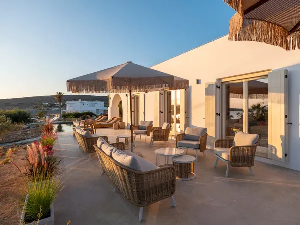Three-Bedroom Contemporary Villa for Sale in Paros, Cyclades — photo 4
