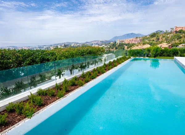 141 m² Villa with Eight Bedrooms for Sale in Marbella, Spain — photo 2