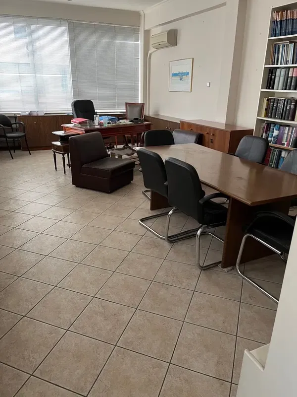86 m² Commercial Space for Sale in Piraeus, Athens — photo 4
