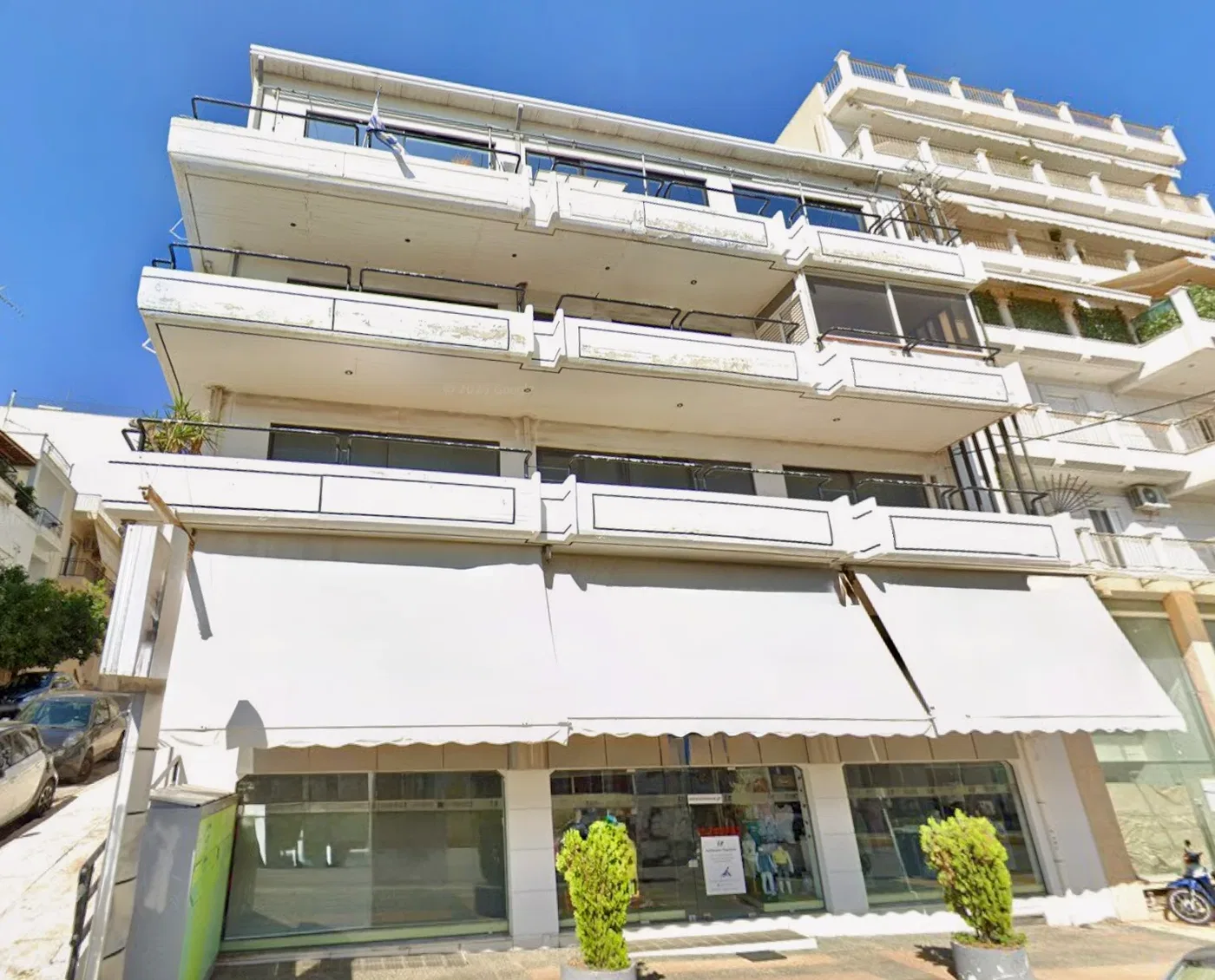 534 m² Building for Sale in Ilioupoli, Athens Southern suburbs