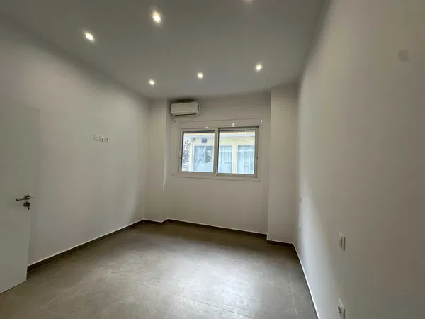 Renovated 45 m² Apartment with One Bedrooms for Sale in Neos Kosmos, Athens Center — photo 5