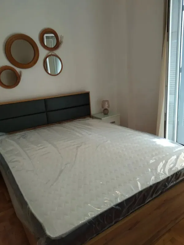 34 m² One-Bedroom Renovated Apartment for Sale in Exarchia - Neapoli, Athens Center — photo 2