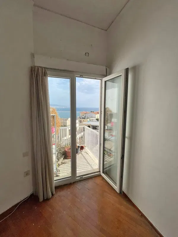 Sea-View One-Bedroom Apartment for Sale in Kastella, Piraeus — photo 5