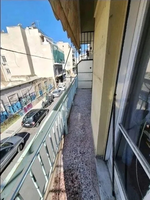 70 m² Two-Bedroom Apartment for Sale in Keramikos, Athens Center