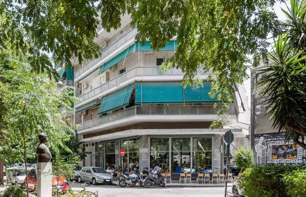 26 m² Renovated One-Bedroom Apartment for Sale in Koukaki - Makrigianni, Athens Center
