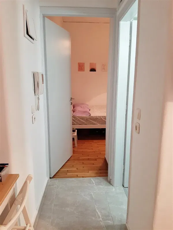 25 m² Renovated One-Bedroom Apartment for Sale in Goudi, Athens Center — photo 5