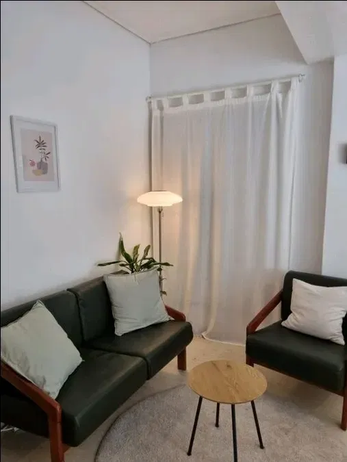 33 m² Renovated One-Bedroom Apartment for Sale in Mets - Kallimarmaro, Athens Center — photo 4