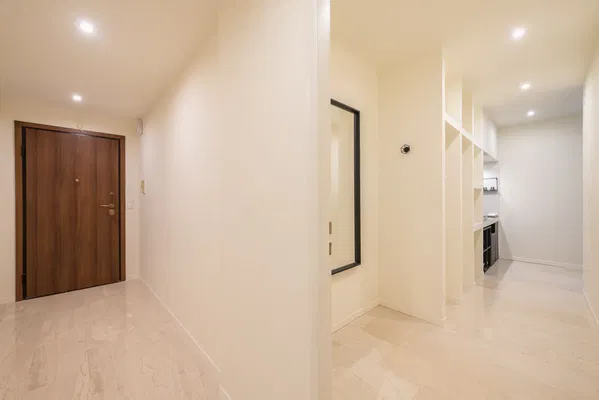 205 m² Three-Bedroom Apartment for Sale in Kypseli, Athens Center — photo 5
