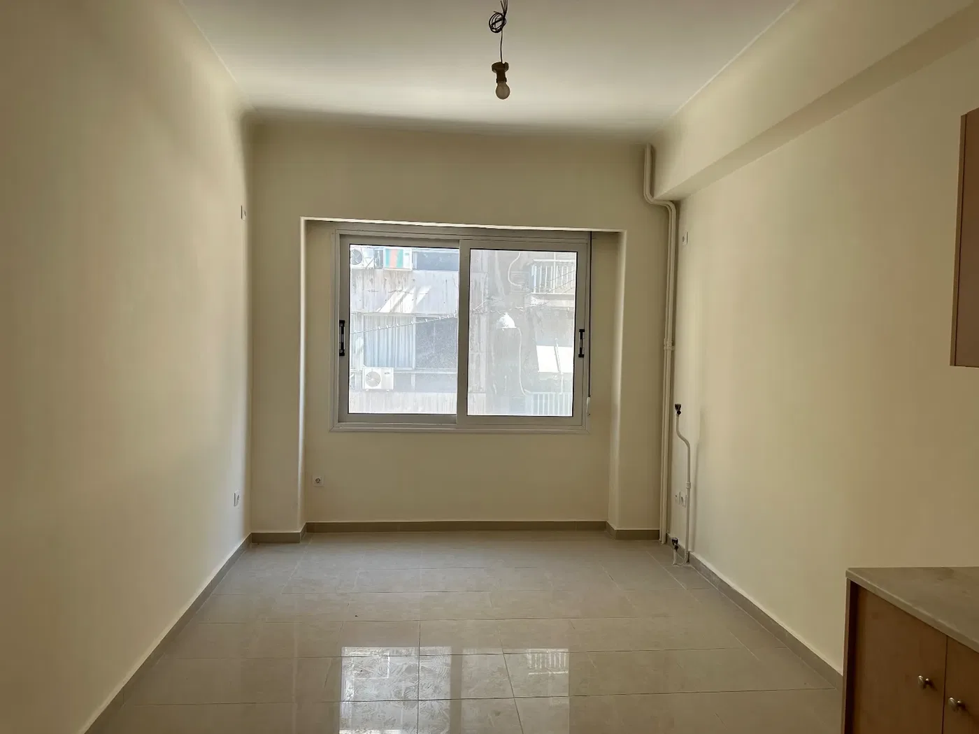 24 m² Renovated One-Bedroom Apartment for Sale in Exarchia - Neapoli, Athens Center