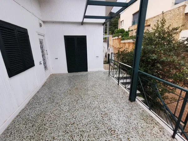 105 m² Two-Bedroom Villa for Sale in Porto Rafti, Attica — photo 3