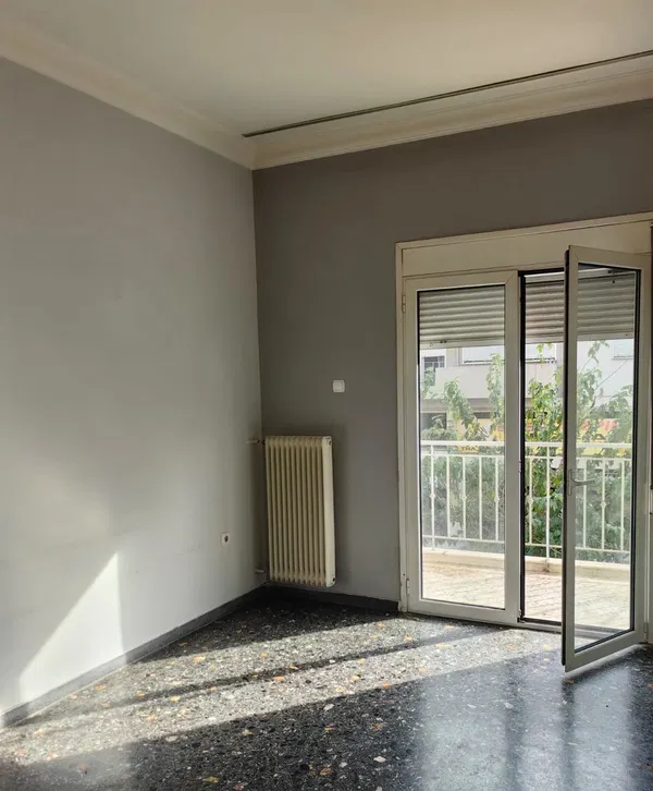 98 m² Apartment with Nine Bedrooms for Sale in Gazi - Metaxourgio - Votanikos, Athens Center — photo 2