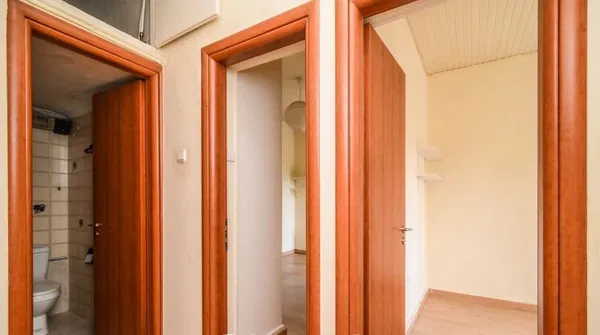 65 m² Two-Bedroom Apartment for Sale in Ampelokipoi, Athens Center — photo 4