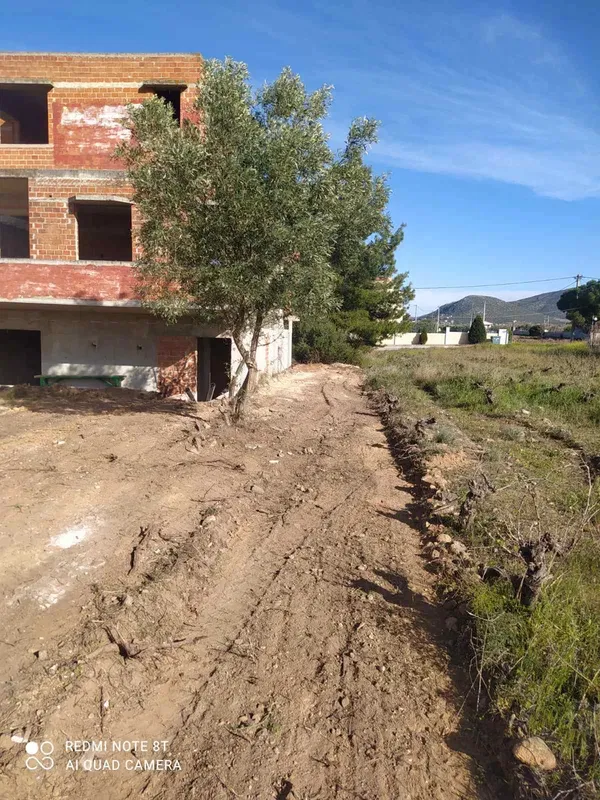 220 m² Villa with Five Bedrooms for Sale in Markopoulo, Attica — photo 2