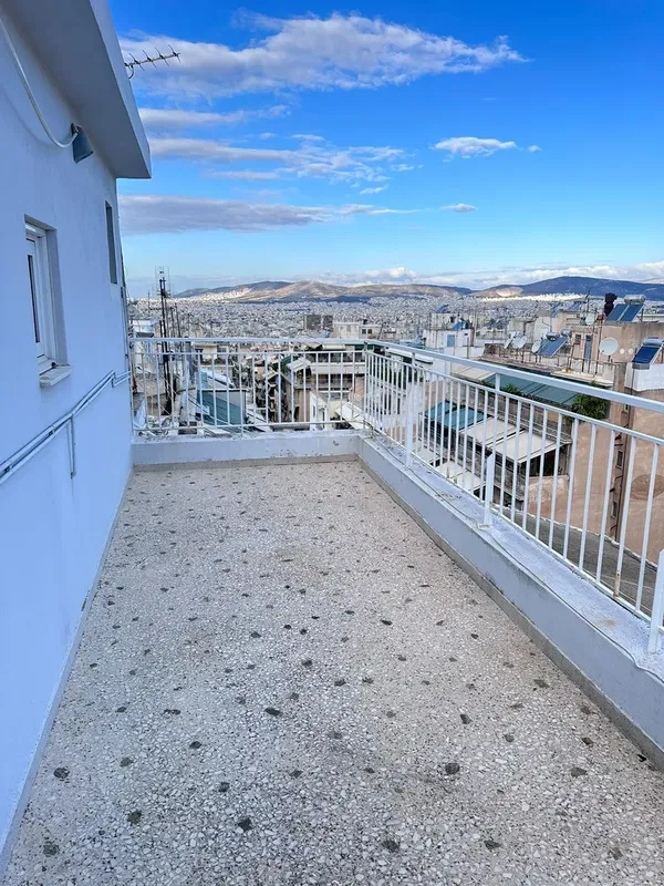 20 m² One-Bedroom Apartment for Sale in Kypseli, Athens Center — photo 2