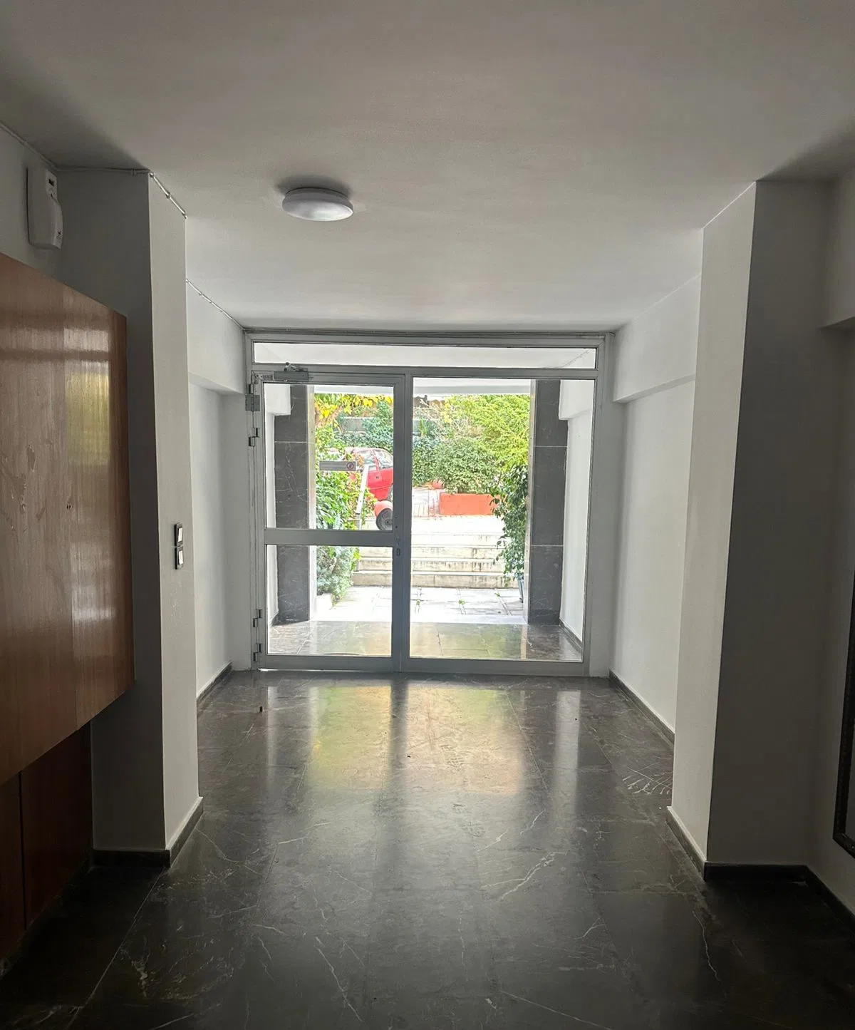 53 m² Apartment with Two Bedrooms for Sale in Pagkrati, Athens Center