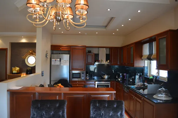 124 m² Three-Bedroom Apartment for Sale in Glyfada, Athens Southern suburbs — photo 2