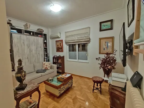 50 m² Renovated One-Bedroom Apartment for Sale in Kolonaki - Lycabettus, Athens Center — photo 3